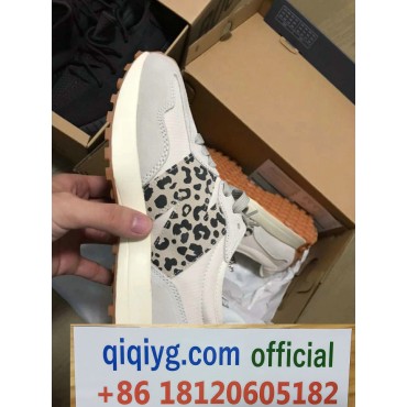 Qiqiyg.com Lawful China Supplier for Wholesale Fashion Official WhatsApp +8618120605182 Y056