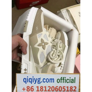 Qiqiyg.com Lawful China Supplier for Wholesale Fashion Official WhatsApp +8618120605182 Y068