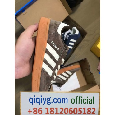 Qiqiyg.com Lawful China Supplier for Wholesale Fashion Official WhatsApp +8618120605182 Y072
