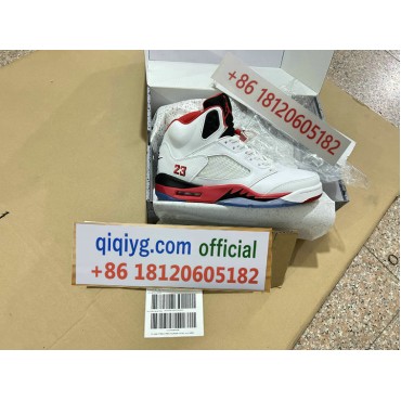 Qiqiyg.com Wholesale Fashion Bags Shoes Clothes at Top Prices Official WhatsApp +8618120605182 S002