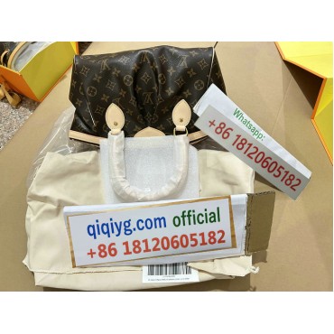 Qiqiyg.com Wholesale Fashion Bags Shoes Clothes at Top Prices Official WhatsApp +8618120605182 S004