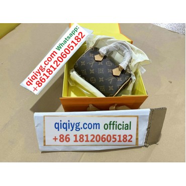 Qiqiyg.com Wholesale Fashion Bags Shoes Clothes at Top Prices Official WhatsApp +8618120605182 S010