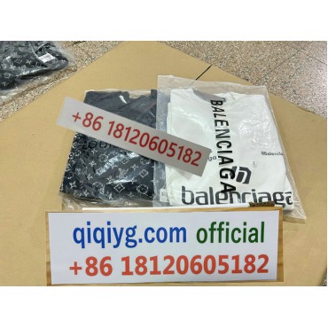 Qiqiyg.com Wholesale Fashion Bags Shoes Clothes at Top Prices Official WhatsApp +8618120605182 S020