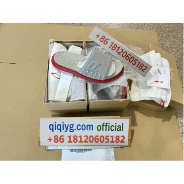 Qiqiyg.com Wholesale Fashion Bags Shoes Clothes at Top Prices Official WhatsApp +8618120605182 S045