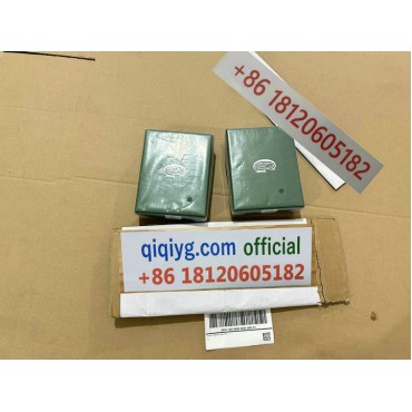 Qiqiyg.com Wholesale Fashion Bags Shoes Clothes at Top Prices Official WhatsApp +8618120605182 S073
