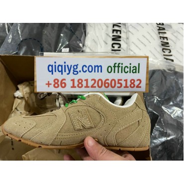 qiqiyg.com Official Fashion Supplier 2026 Trendy handbag Glasses Belts Underwear Dropshipping Wholesale W016