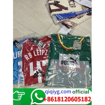 qiqiyg.com Whatsapp +8618120605182 Trusted Fashion Source Wholesale Clothes Bags Shoes Top Quality Best Price Q008