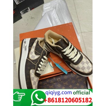 qiqiyg.com Whatsapp +8618120605182 Trusted Fashion Source Wholesale Clothes Bags Shoes Top Quality Best Price Q026