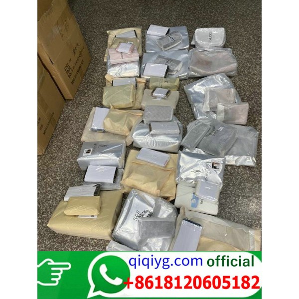 qiqiyg.com Whatsapp +8618120605182 Trusted Fashion Source Wholesale Clothes Bags Shoes Top Quality Best Price Q033 qiqiyg.com Whatsapp +8618120605182 Trusted Fashion Source Wholesale Clothes Bags Shoes Top Quality Best Price Q033