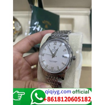 qiqiyg.com Whatsapp +8618120605182 Trusted Fashion Source Wholesale Clothes Bags Shoes Top Quality Best Price Q040