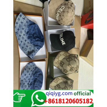 qiqiyg.com Whatsapp +8618120605182 Trusted Fashion Source Wholesale Clothes Bags Shoes Top Quality Best Price Q062