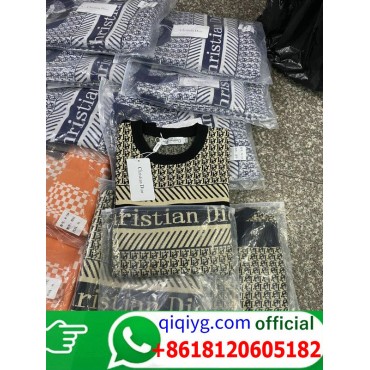 qiqiyg.com Whatsapp +8618120605182 Trusted Fashion Source Wholesale Clothes Bags Shoes Top Quality Best Price Q095