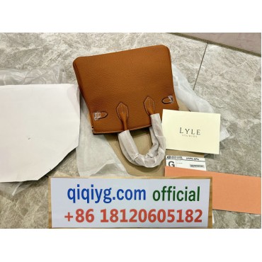 qiqiyg.com official whatsapp +8618120605182 Wholesale luxury brands 2025 handbags clothing C065