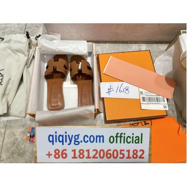 qiqiyg.com official whatsapp +8618120605182 Wholesale luxury brands 2025 handbags clothing C098