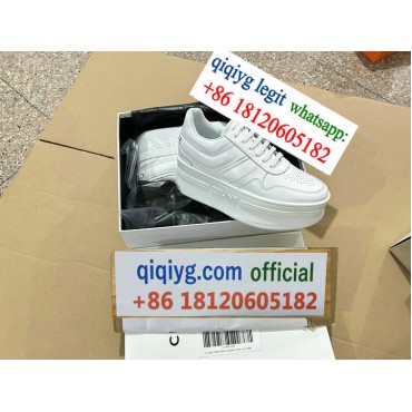 qiqiyg.com supplier Whatsapp +8618120605182 Official Top Fashion Brand Handbags Clothes Shoes Wholesale 2026 N001