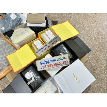 qiqiyg.com supplier Whatsapp +8618120605182 Official Top Fashion Brand Handbags Clothes Shoes Wholesale 2026 N019