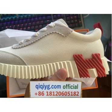 qiqiyg.com whatsapp +8618120605182 Elite Styles Unleashed Handbags Footwear Eyewear Collections Bulk Discounts A003