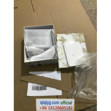 qiqiyg.com whatsapp +8618120605182 Elite Styles Unleashed Handbags Footwear Eyewear Collections Bulk Discounts A005