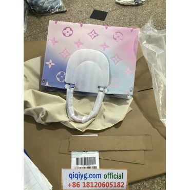 qiqiyg.com whatsapp +8618120605182 Elite Styles Unleashed Handbags Footwear Eyewear Collections Bulk Discounts A017