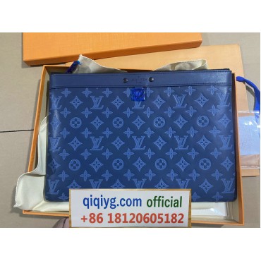 qiqiyg.com whatsapp +8618120605182 Elite Styles Unleashed Handbags Footwear Eyewear Collections Bulk Discounts A026