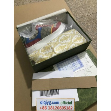 qiqiyg.com whatsapp +8618120605182 Elite Styles Unleashed Handbags Footwear Eyewear Collections Bulk Discounts A035