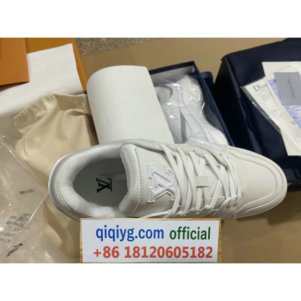 qiqiyg.com whatsapp +8618120605182 Elite Styles Unleashed Handbags Footwear Eyewear Collections Bulk Discounts A052 qiqiyg.com whatsapp +8618120605182 Elite Styles Unleashed Handbags Footwear Eyewear Collections Bulk Discounts A052